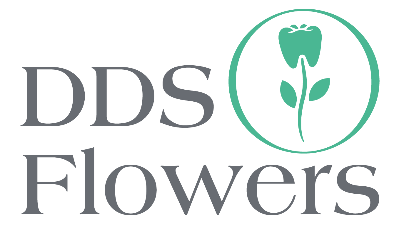 DDS Flowers_horizontal brand dark text